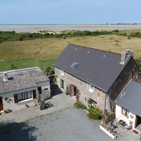 Gite au pied des dunes, 200m de la plage Montmartin-sur-Mer Extérieur photo